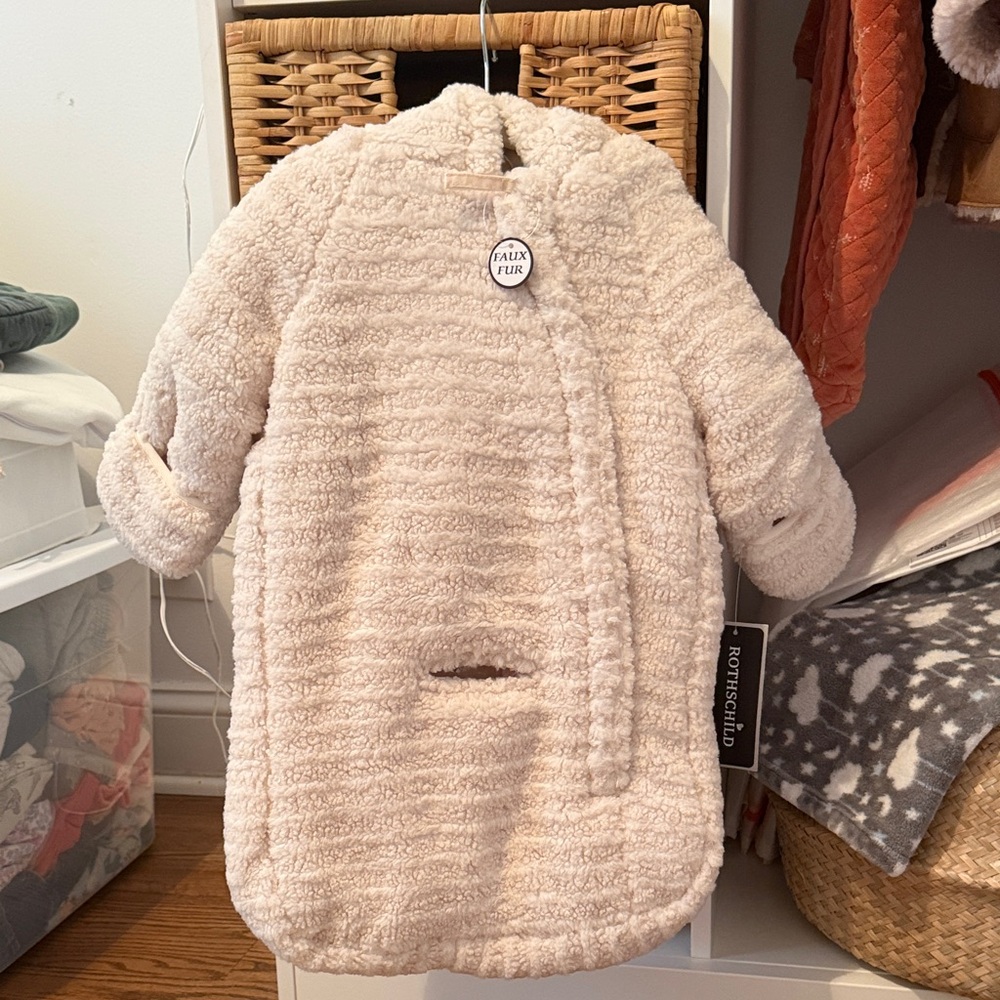 Rothschild Kids Faux Fur Coat in Cream